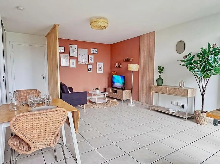 Apartment Charmant T2 Terrasse, Garage Villeurbanne